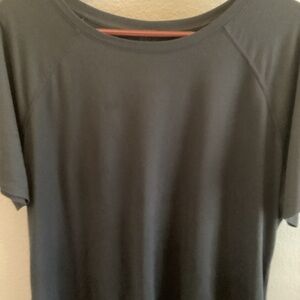Old Navy Black Short Sleeve PERFORMANCE SHORT SLEEVE ACTIVEWEAR TOP XL.
